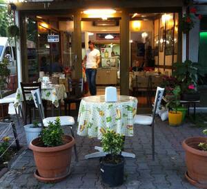 Nevince Ev Yemekleri Bostanci Istanbul